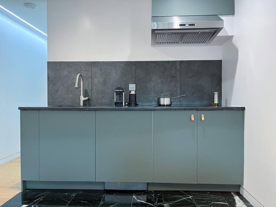 New Beautiful Modern One Bedroom Apt In Brooklyn At Rem-Casa Nova Iorque Exterior foto